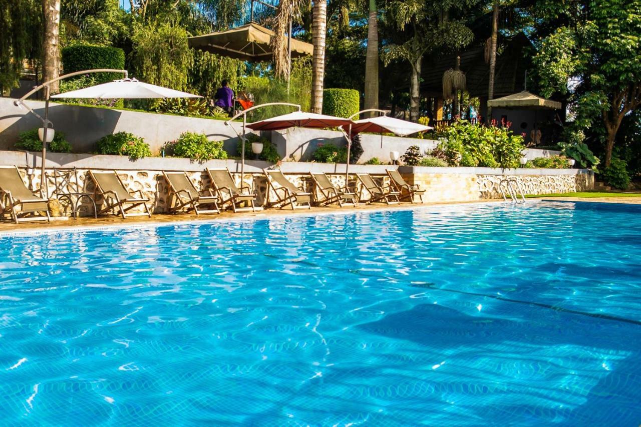 Nejobugg Palace Hotel Nkoanrua Luaran gambar